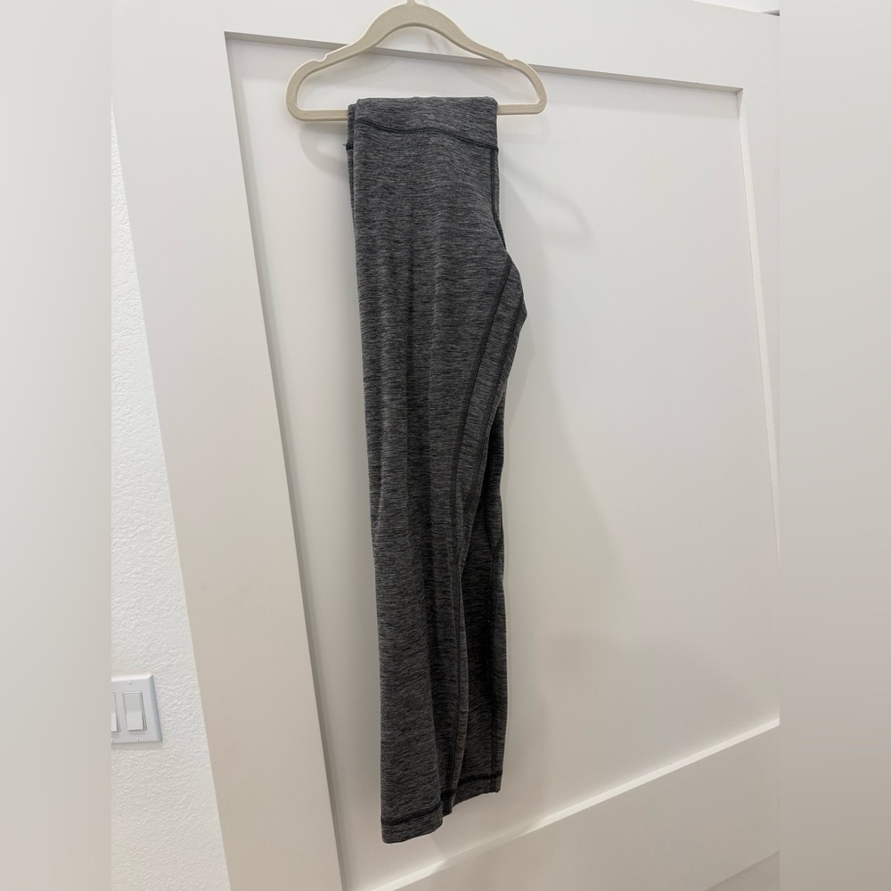Lululemon Align 25” High Rise Leggings Size 6 Heathered Grey Nulu Like New - Picture 2 of 8